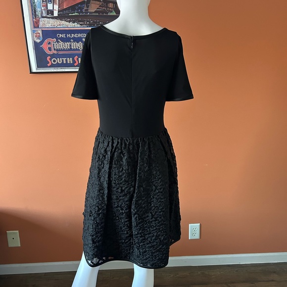 VINTAGE JEANNENE BOOHER black short-sleeved a-line dress - Picture 7 of 9